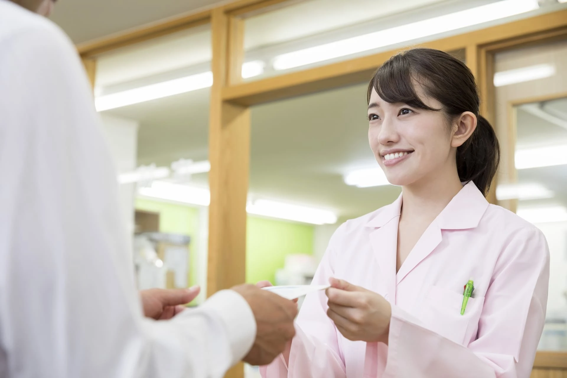 薬局